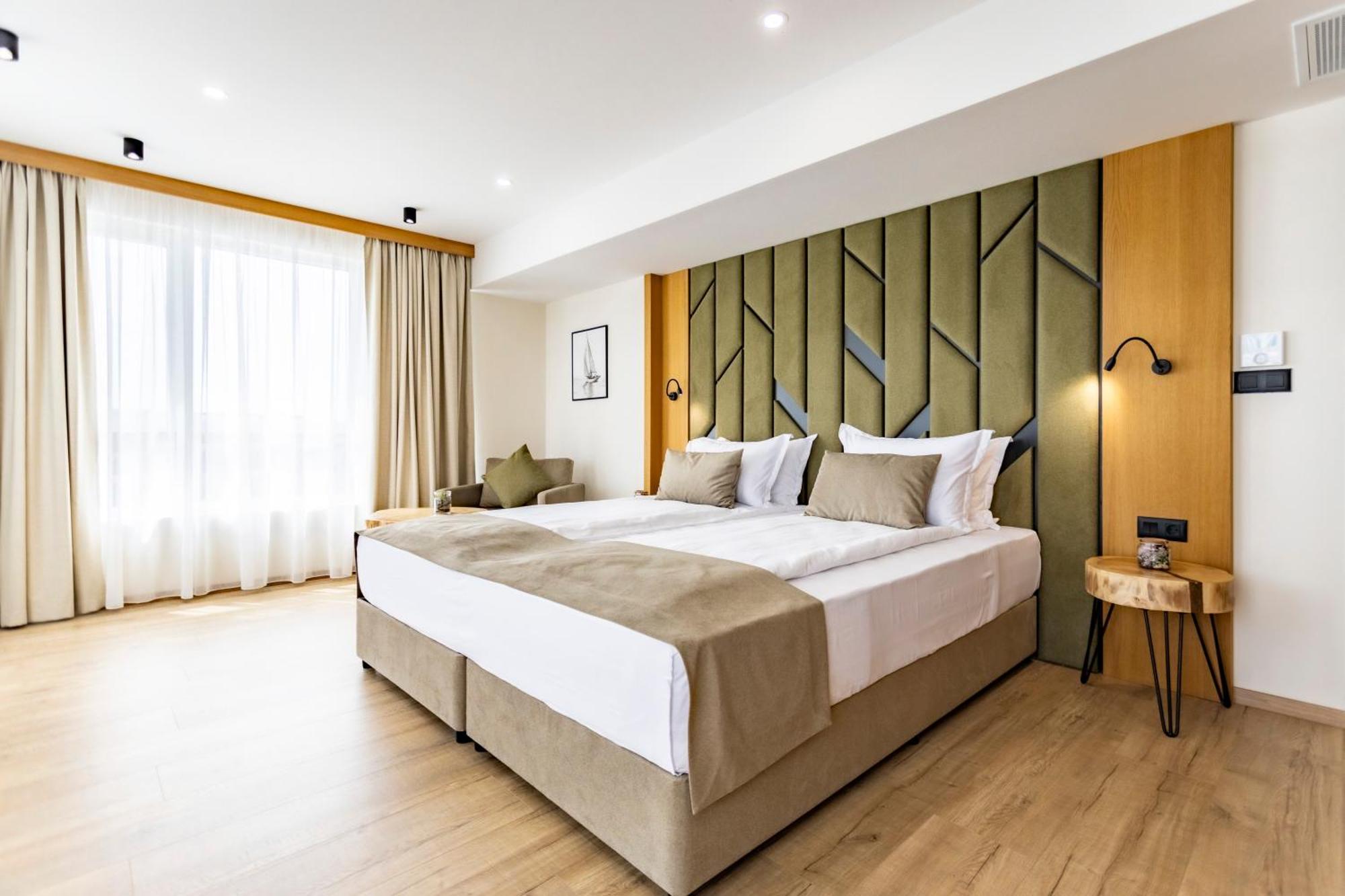 Natura All Seasons Boutique Hotel Бургас Экстерьер фото