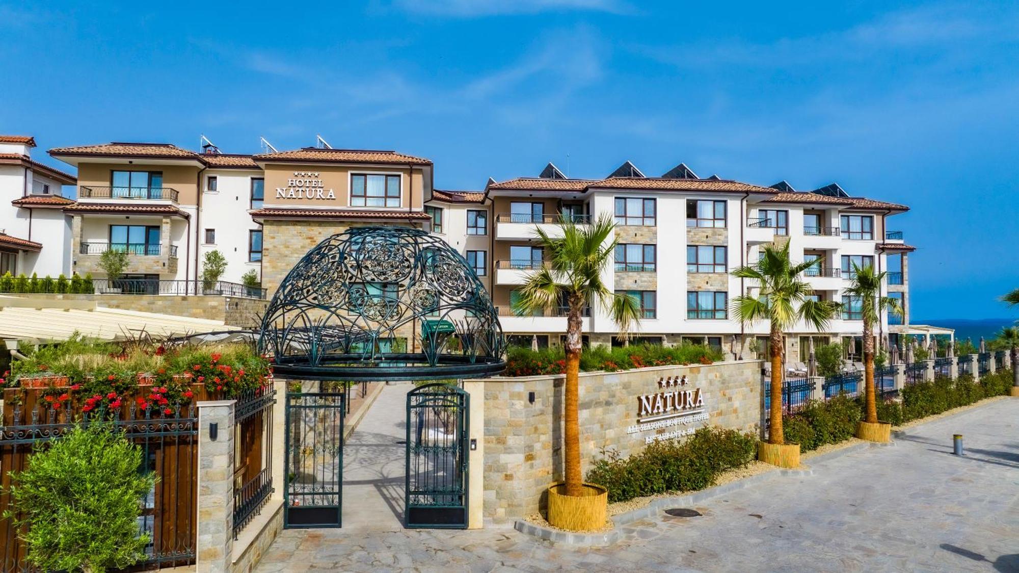 Natura All Seasons Boutique Hotel Бургас Экстерьер фото