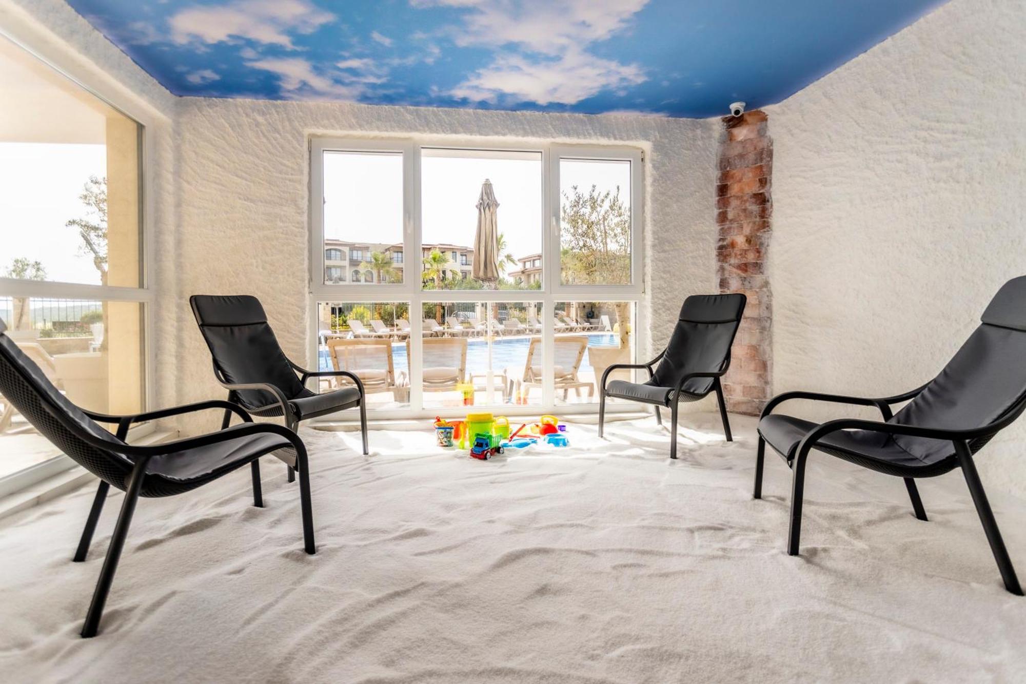 Natura All Seasons Boutique Hotel Бургас Экстерьер фото
