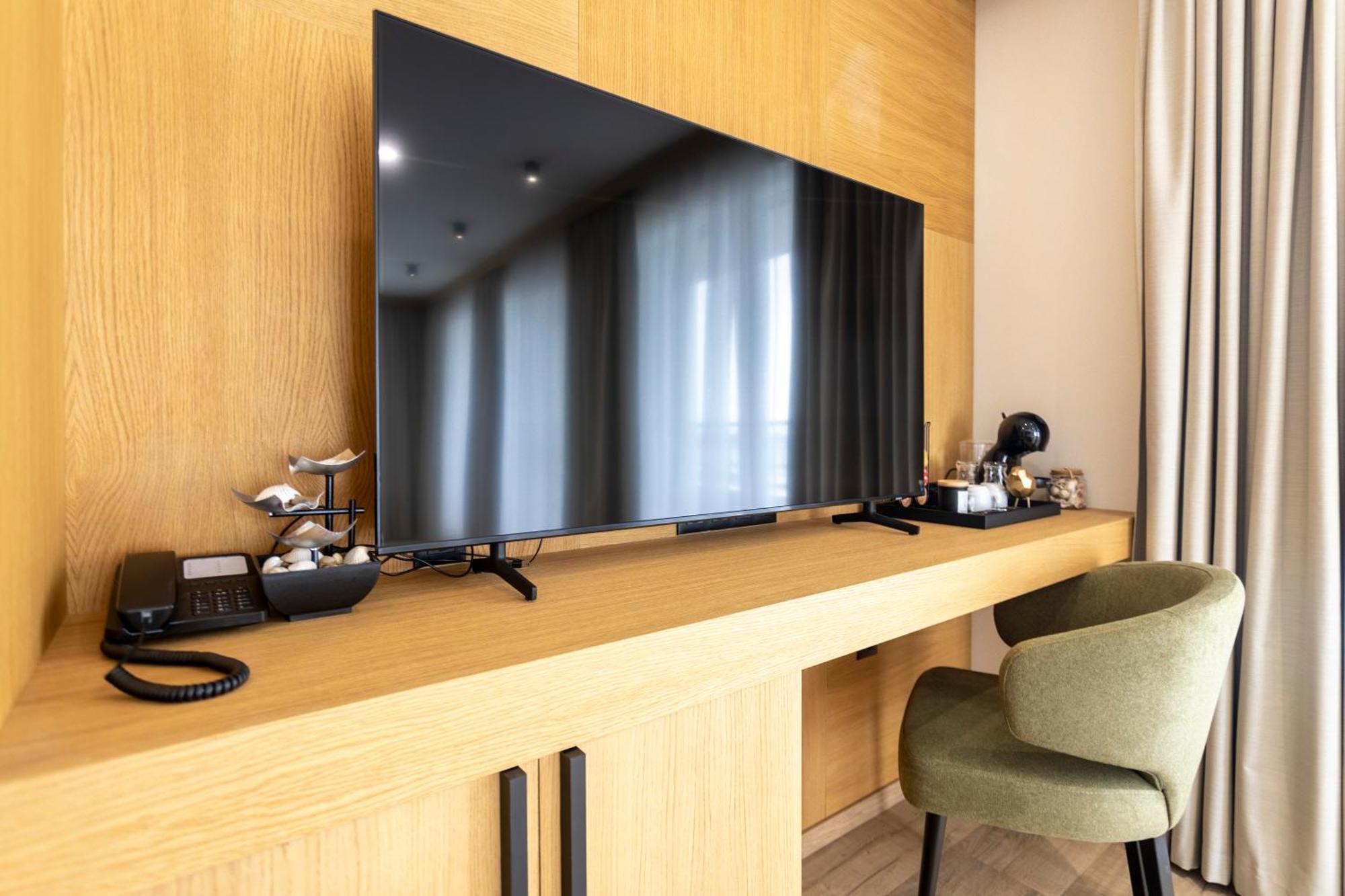 Natura All Seasons Boutique Hotel Бургас Экстерьер фото